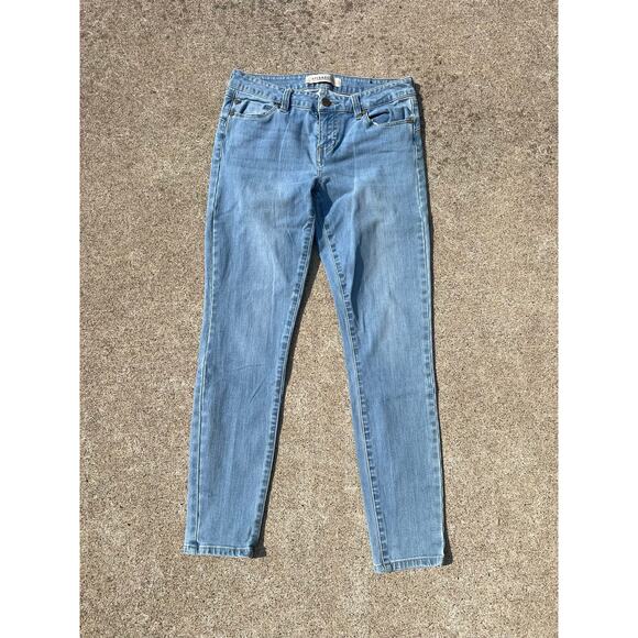 Liverpool Pants Women Size 2 Light Wash Skinny Jeans Zip Fly 5-Pocket Design - Picture 1 of 6